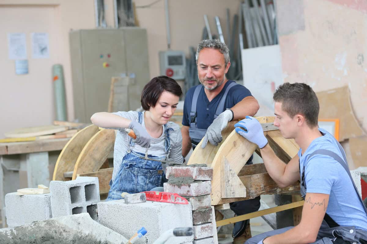 Alle Infos zur Maurer-Ausbildung und Gehalt