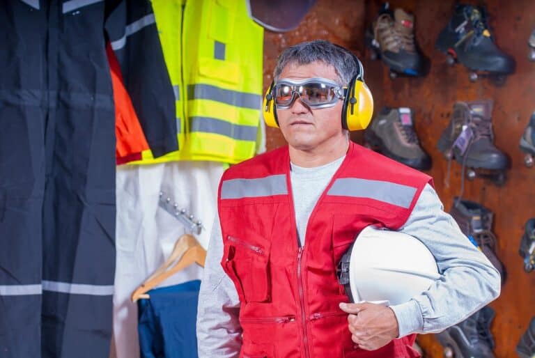 helmet, industrial, security, logistic, workwear, industrial security, safety glasses, vest, employee, required, factory, personal protection, worker, supervisor, earphones, hearing protection, workwear, supervisor, supervisor, supervisor, supervisor, hearing protection, hearing protection, hearing protection, hearing protection, hearing protection