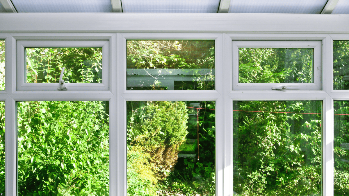 Man sollte beim Wintergartenbau auch an Fenster zum Lüften denken.